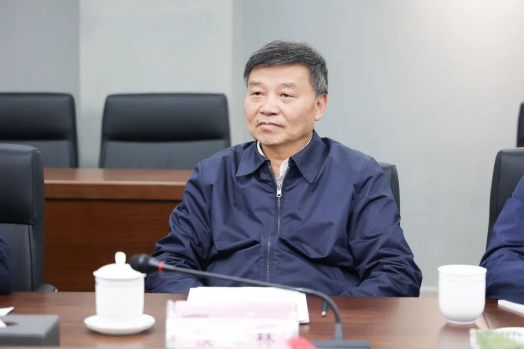 中国人民银行调研组调研鸿运国际智能