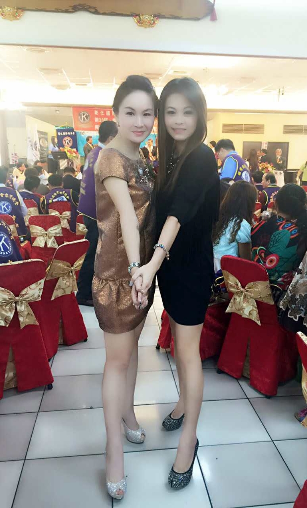 29天清一百吨垃圾，，，正妹靓机壮丽环岛行