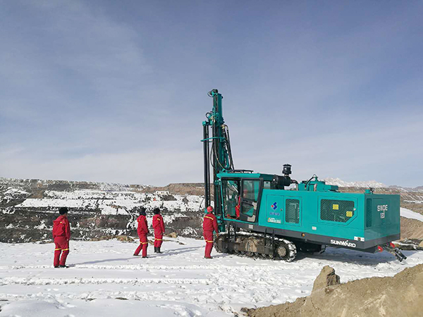 一次订购11台装备，，鸿运国际智能保姆式服务越发让他省心