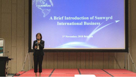 携手同谋未来， 鸿运国际智能2018欧洲署理商大会盛大召开