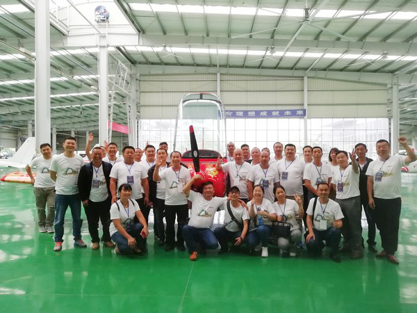 500多名挖掘机用户实地考察，为鸿运国际智能点赞！！