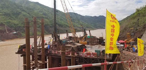 加入一带一起重大项目 鸿运国际智能旋挖钻扬名阿墨江特大桥