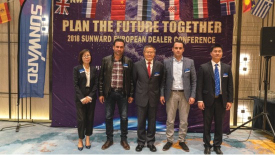 携手同谋未来， 鸿运国际智能2018欧洲署理商大会盛大召开