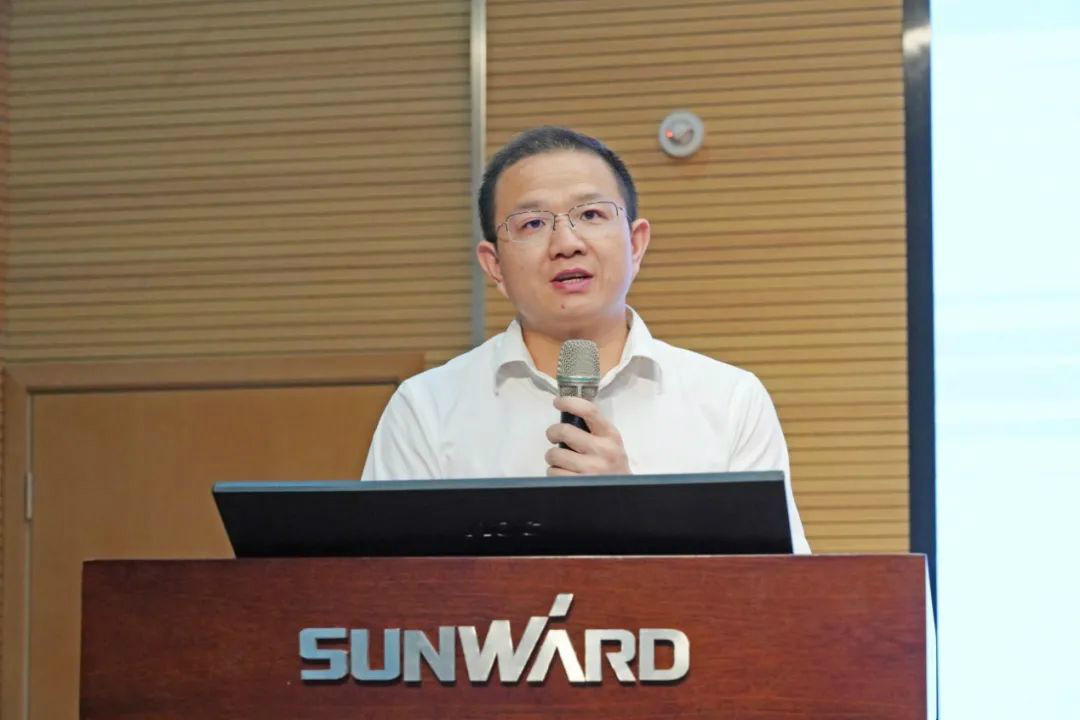 传承革命先烈精神，双促双融助力生长——鸿运国际智能、、、市疾控中心联合开展主题党日活动