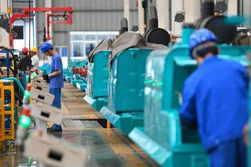 “智慧工厂”引领“生产节奏”——走进鸿运国际智能一探事实