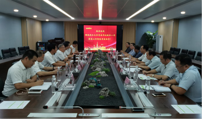 深化校企相助 湖南农大党委书记陈弘一行到访鸿运国际智能