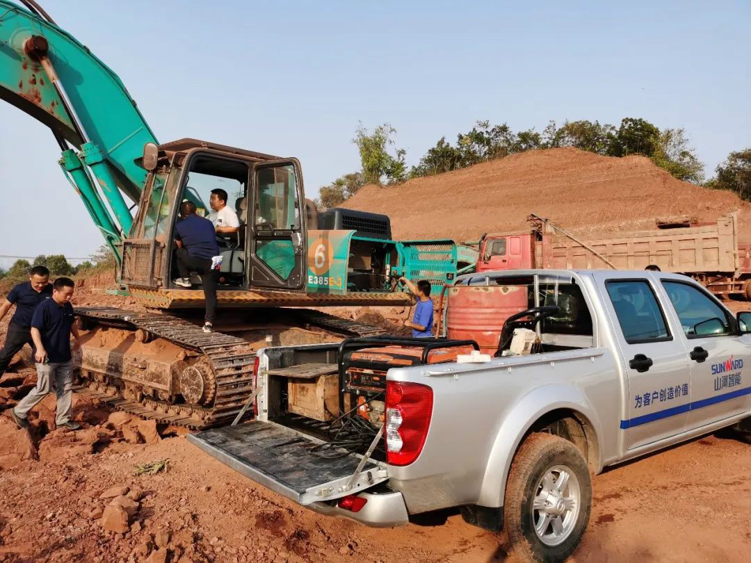 感恩相伴 关爱相随——鸿运国际智能服务万里行川陕实录