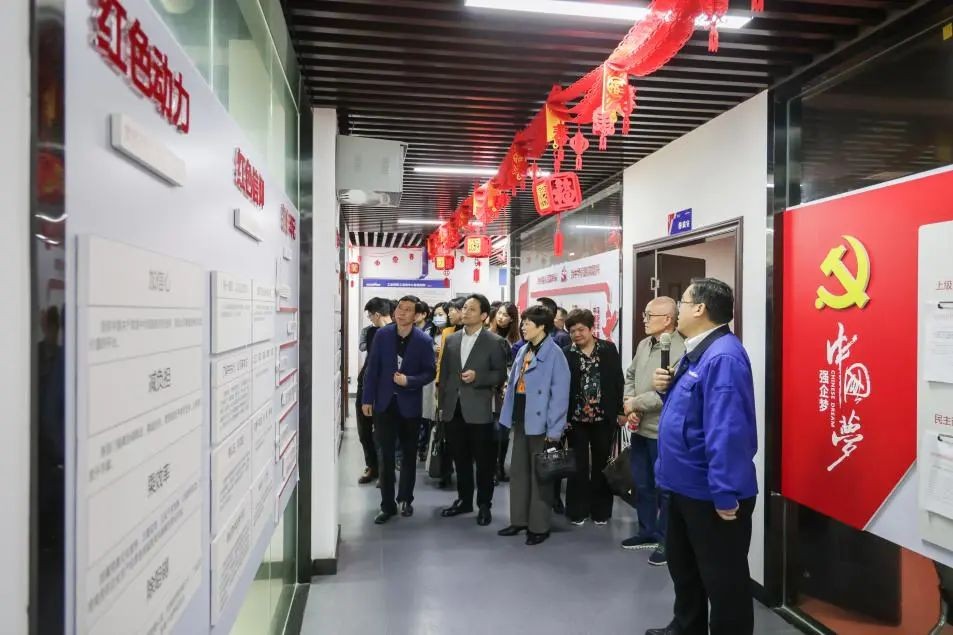 民主党派湖南省委机关青工委团队一行考察鸿运国际智能