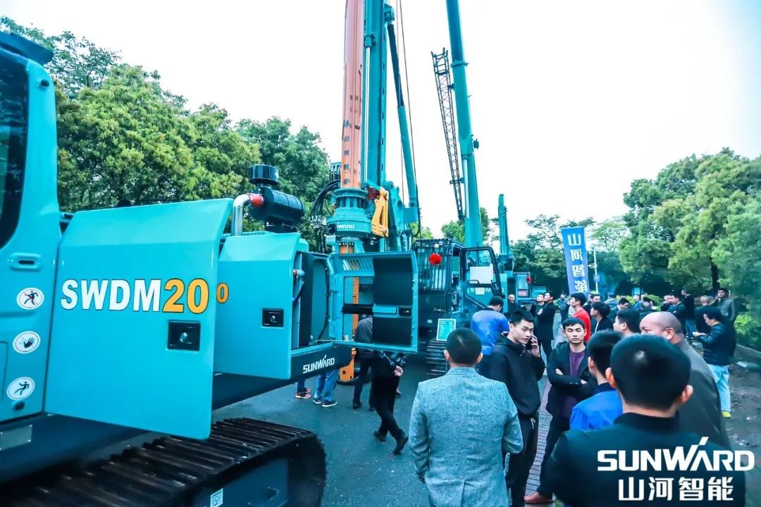 鸿运国际智能天下交流会南昌站大获乐成