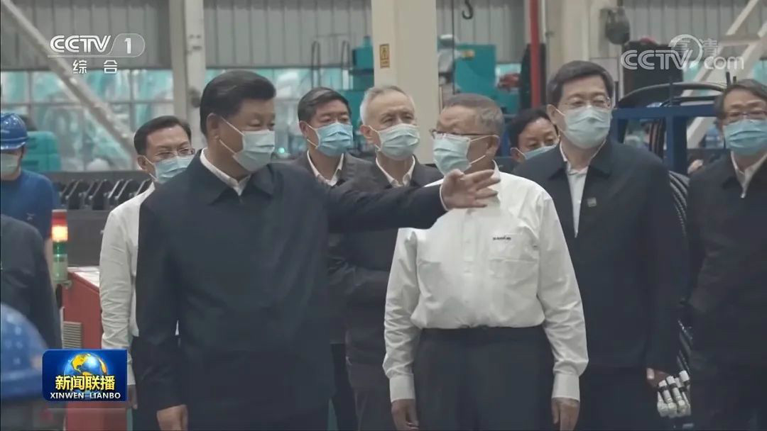 总书记“点赞”鸿运国际立异，鸿运国际智能集中收看《新闻联播》