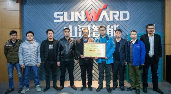 创富故事‖水到渠成，情定鸿运国际