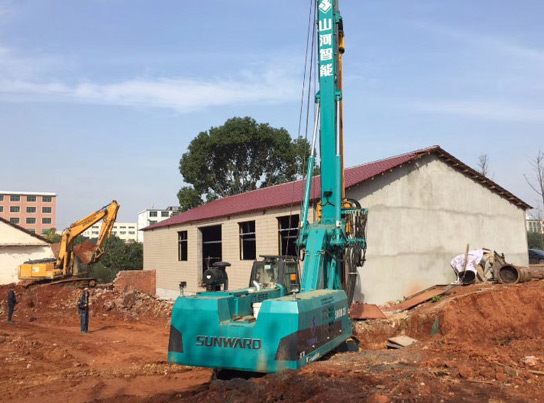 跨行创业，，鸿运国际智能旋挖钻十个月帮他回本！！