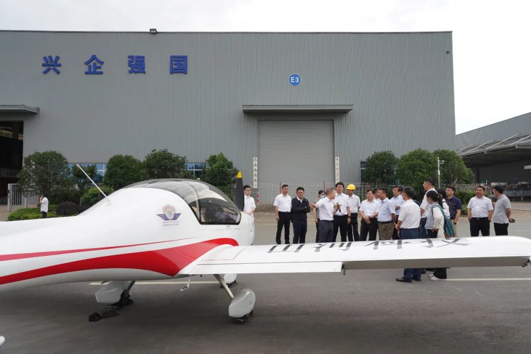 应急治理部科技和信息化司调研鸿运国际智能