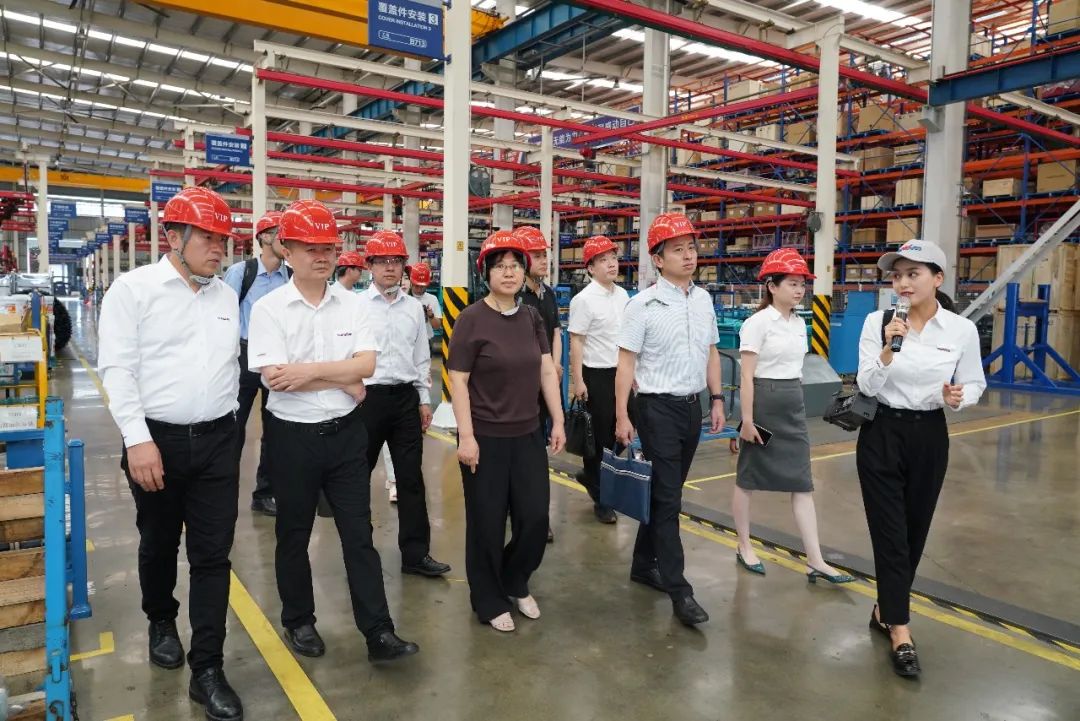 中国信保助力鸿运国际智能国际营业实现高质量跨越式生长