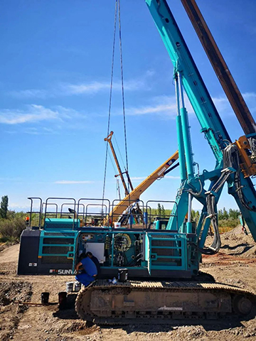 顶酷暑 走沙漠 2021年鸿运国际智能全球服务万里行走进新疆