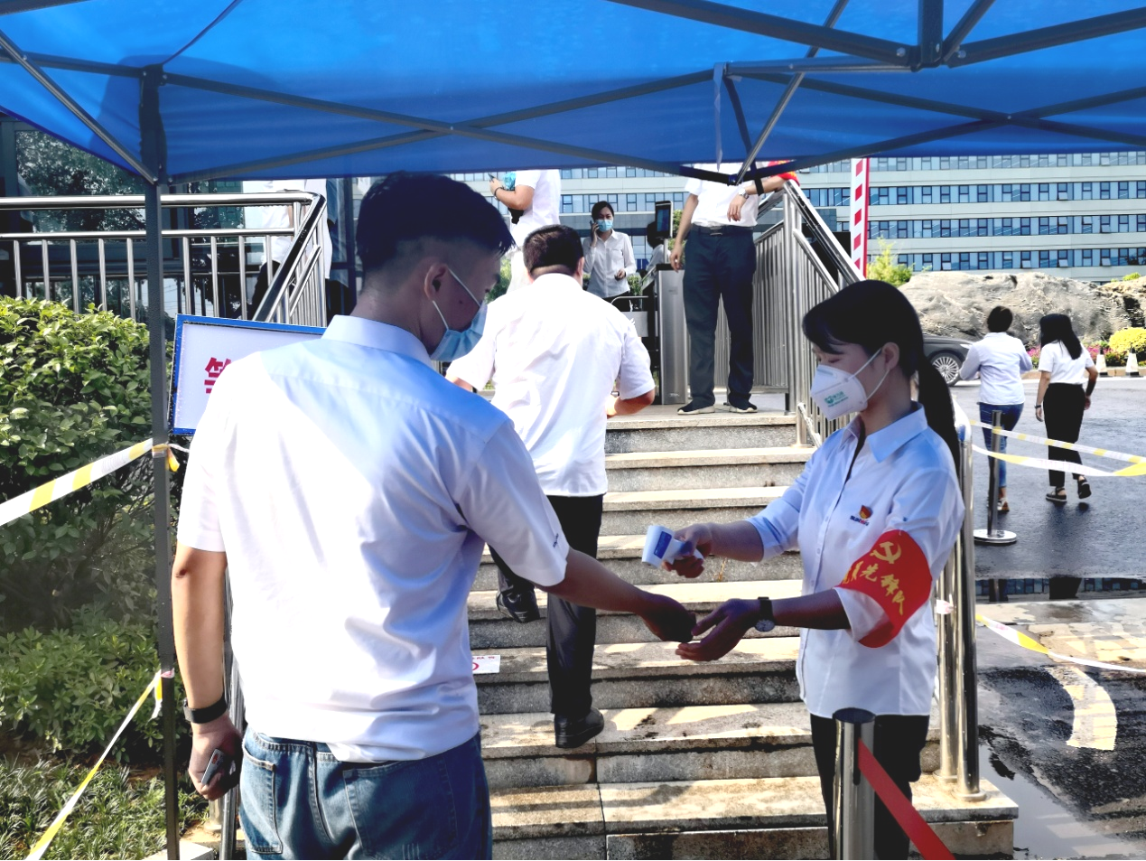 一句话新闻 | 速览鸿运国际智能近期要闻