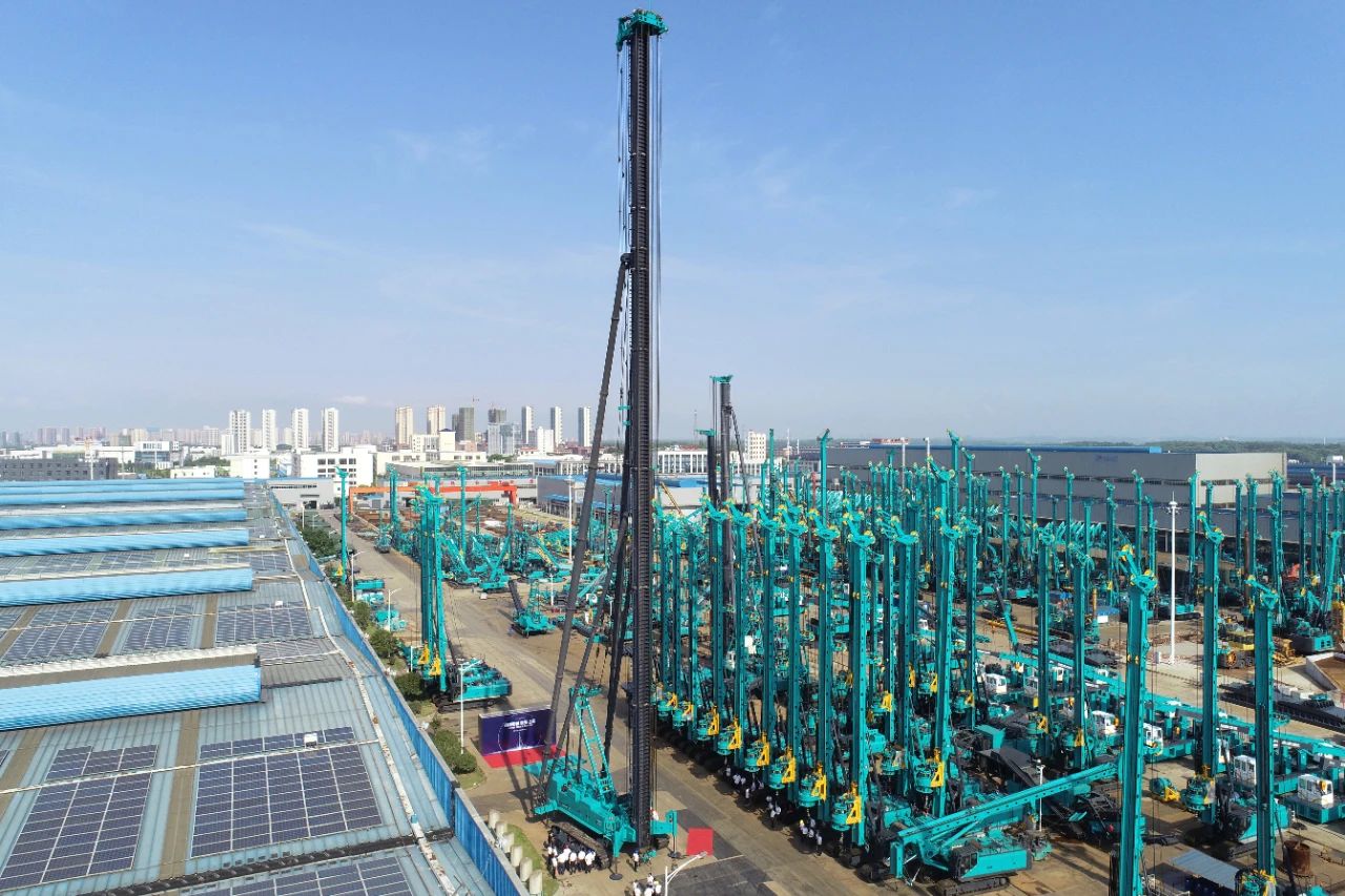 新品来了！看鸿运国际智能超等桩架怎样⊙∪”操胜券