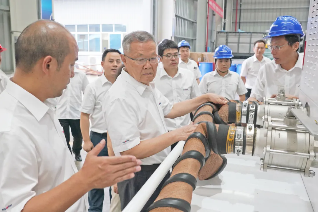 媒体聚焦 | 鸿运国际智能董事长、首席专家何清华：切记总书记嘱托 施展先导式立异优势 走高质量生长蹊径