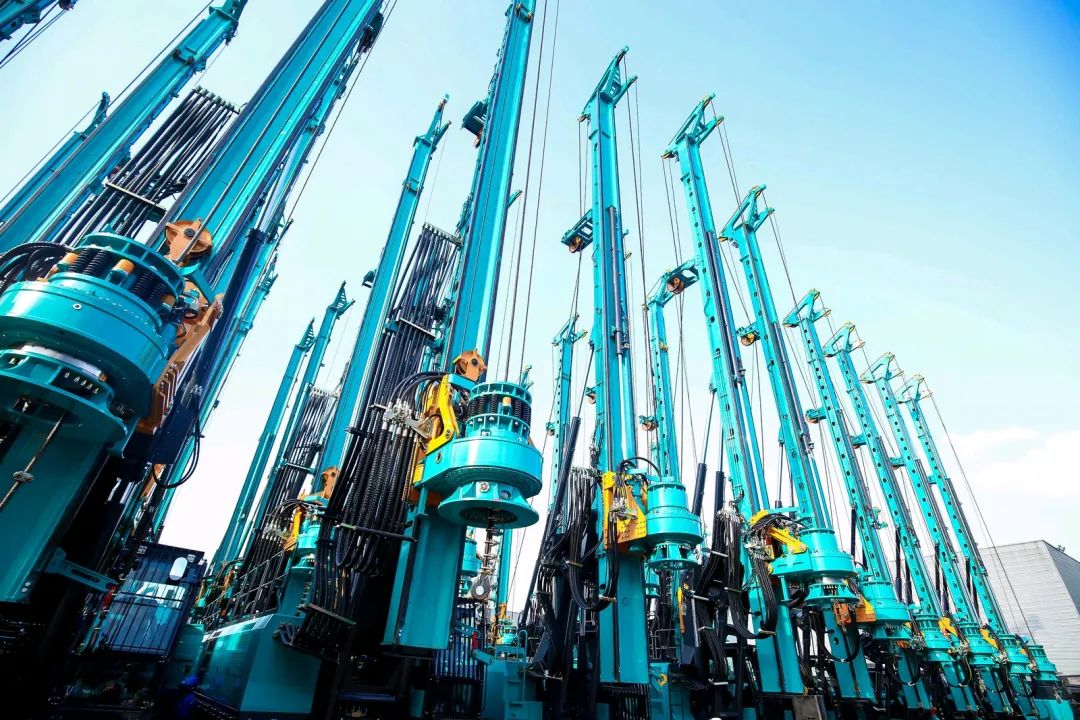 鸿运国际智能何清华：：：勉力为粤港澳大湾区地下空间建设作出孝顺