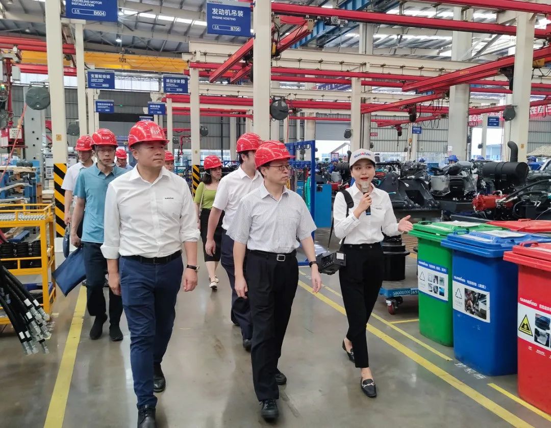 中国国际商业增进委员会向导一行调研鸿运国际智能