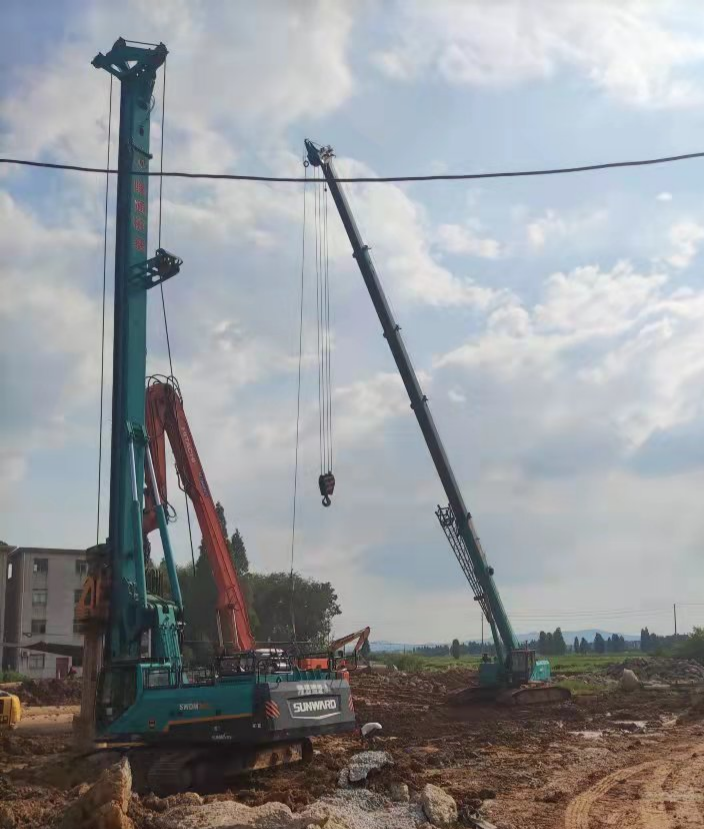 创富故事 | 十年桩基所向披靡！他打造了一支鸿运国际智能“施工天团”