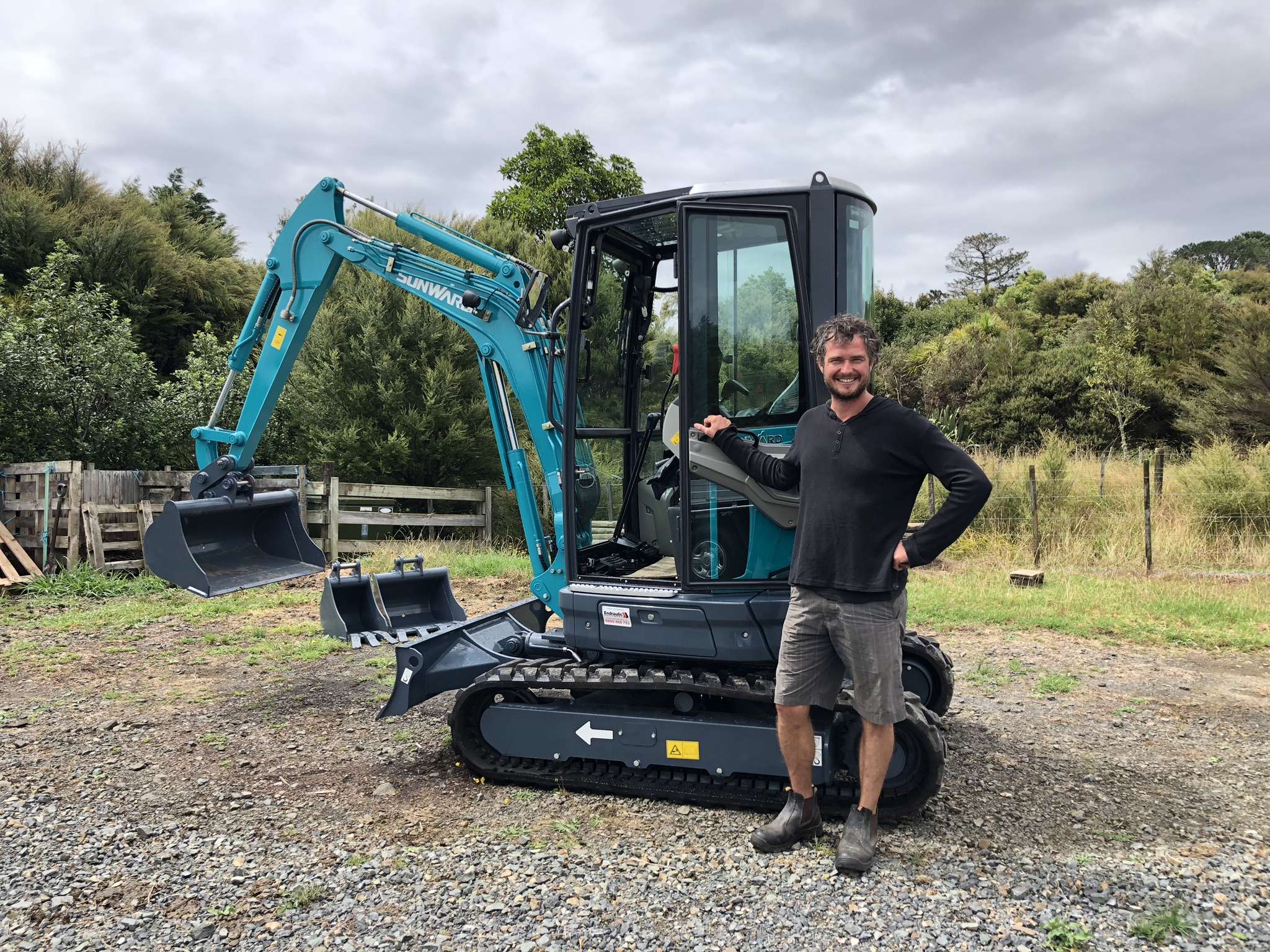 二手挖掘机生意市场袒露出这些问题，，，你知道吗？？