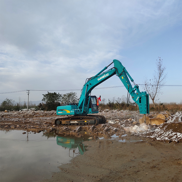 购置二手大型挖掘机主要看什么？？