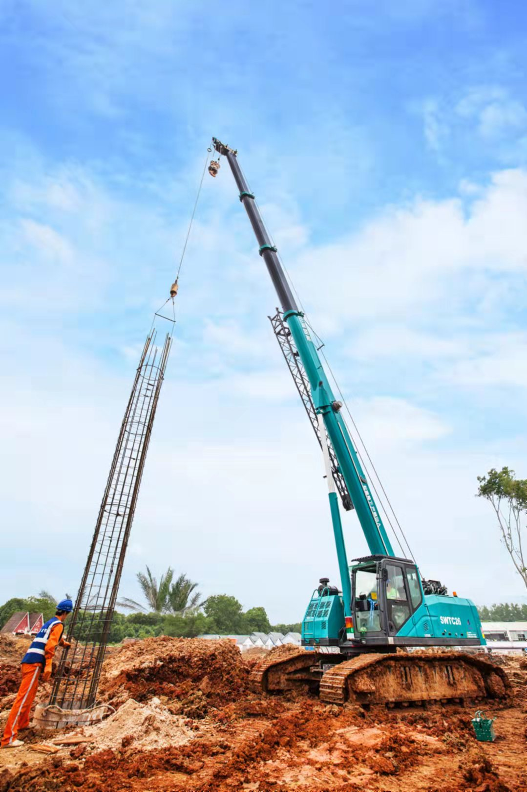 创富故事 | 潜心桩基施工30载，，他们认准鸿运国际智能旋挖钻