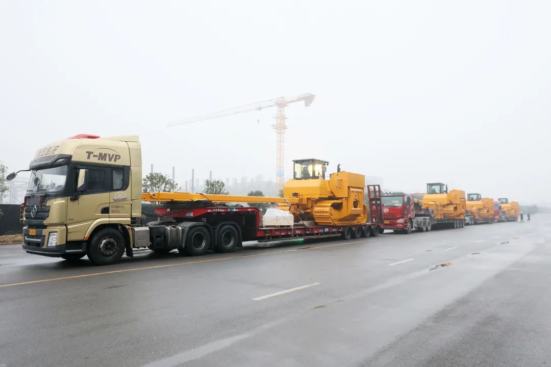 助力国家重点工程！！鸿运国际智能油气管道装备“加油”“争气”