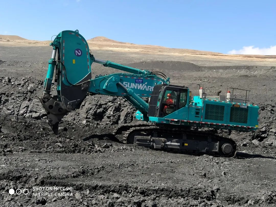 你好 2022！！！再见 2021！！！我与鸿运国际智能共生长