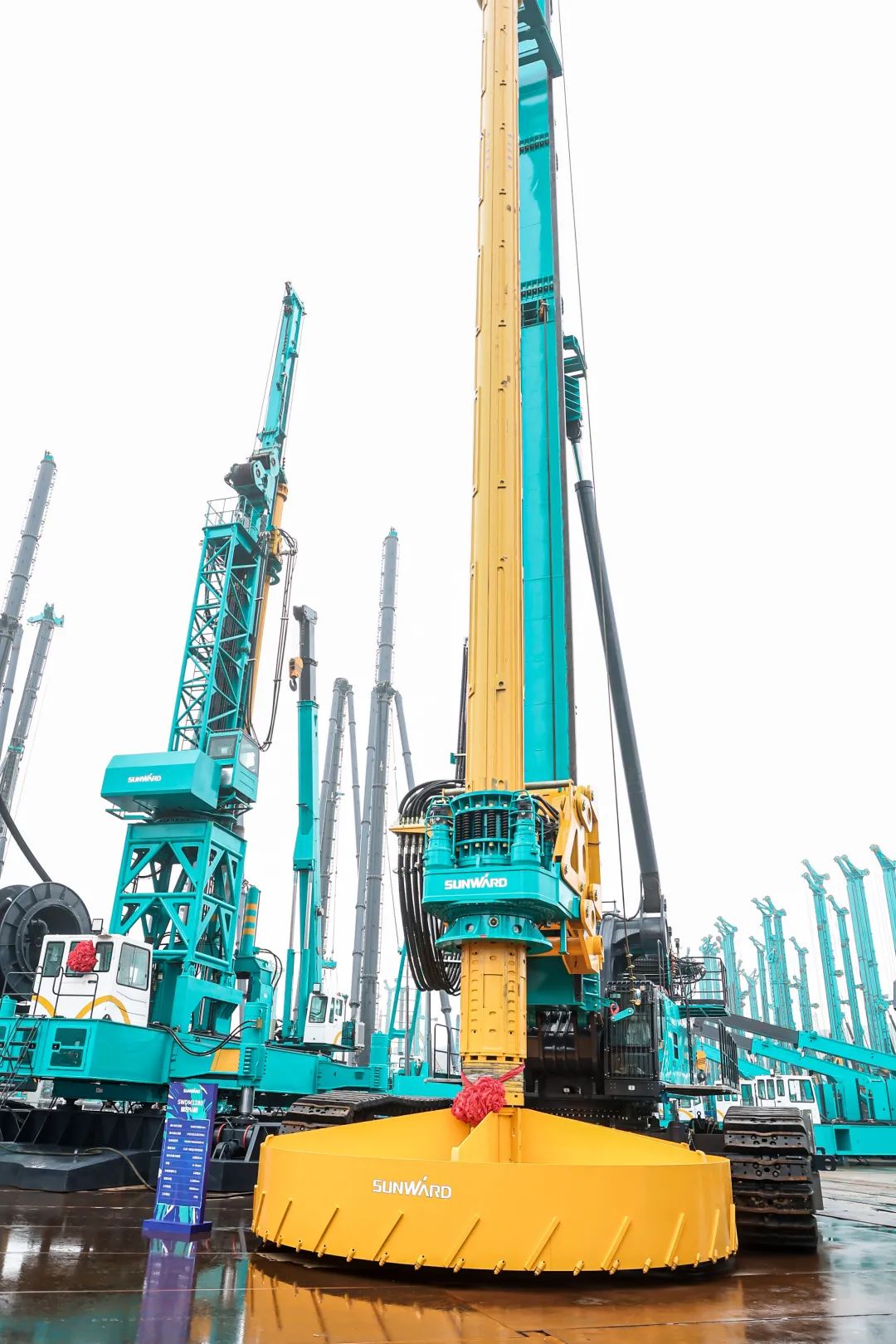 多款产品问鼎天下之最！鸿运国际智能地下工程装备全球宣布会乐成举行