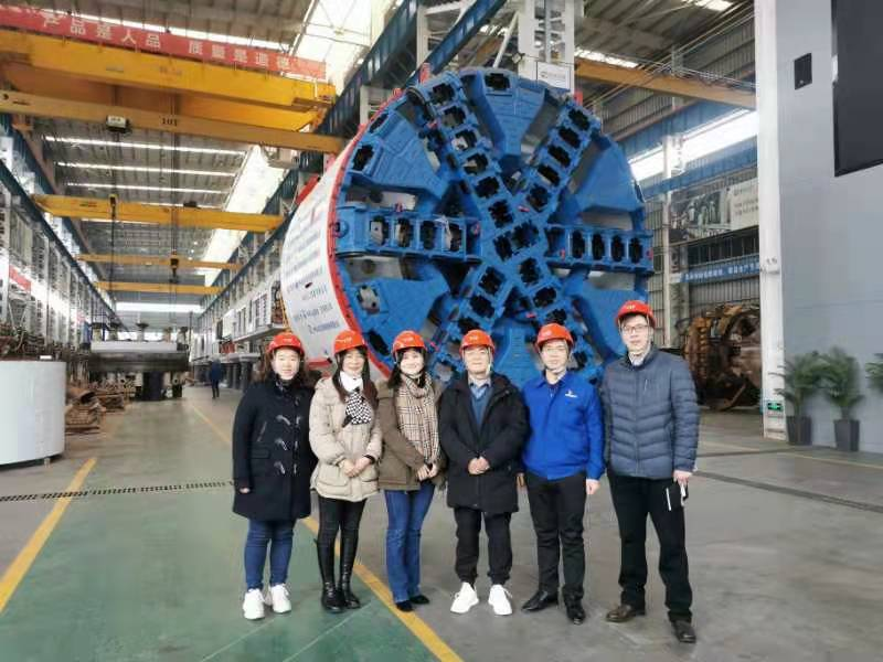 湖南省人工智能学会秘书长陈爱斌一行考察调研鸿运国际智能