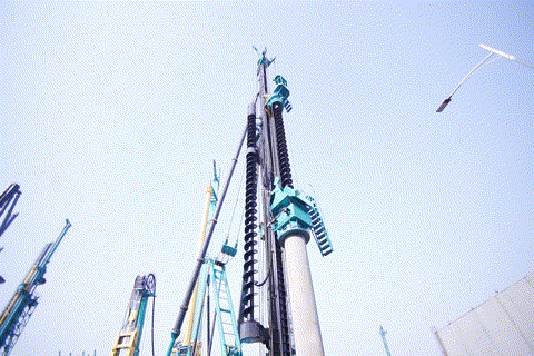 植桩奇兵！！鸿运国际智能开启大直径预制桩施工全新探索实践