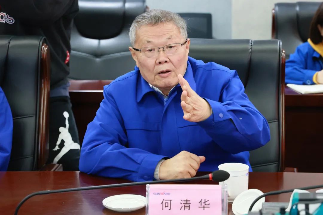 张庆红调研鸿运国际智能