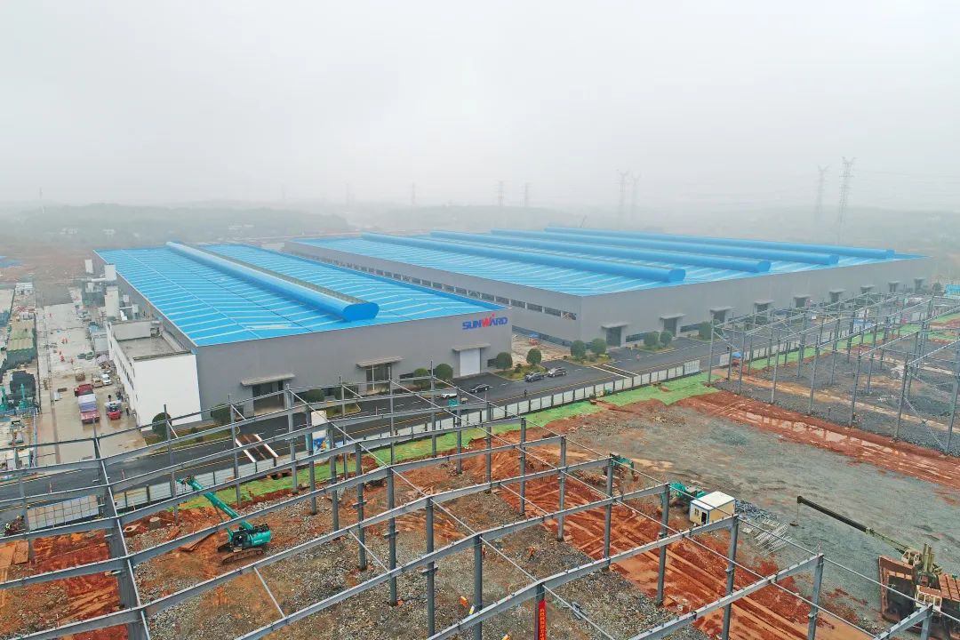 加大项目推进力度！！！鸿运国际工业城三期工程项目火热复工