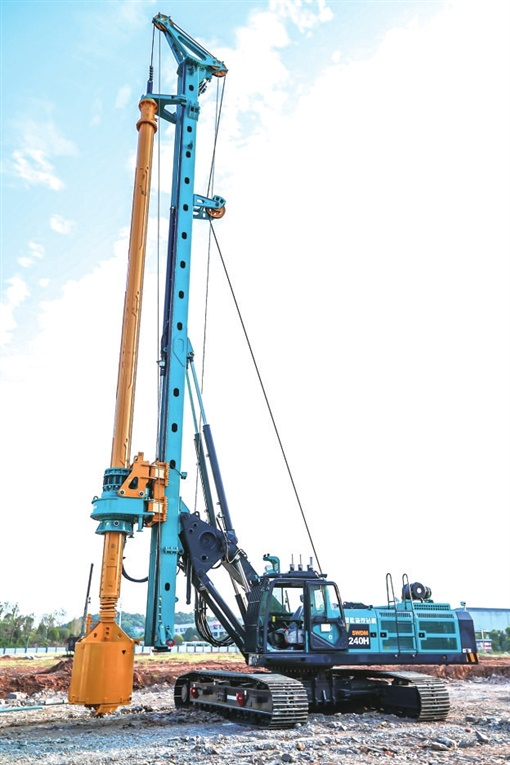 湖南日报：：鸿运国际智能致力解决地下工程施工“疑难杂症” 成为地下工程装备领军者