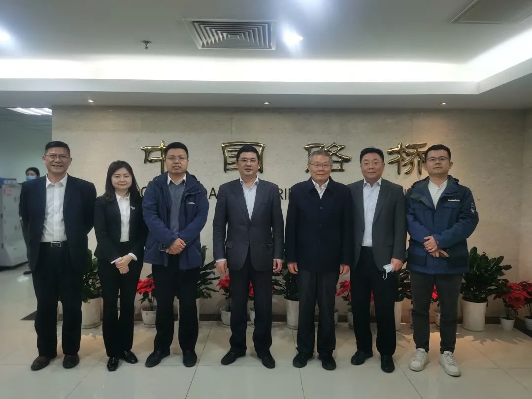 探讨相助新模式！何清华带队赴中国路桥造访交流