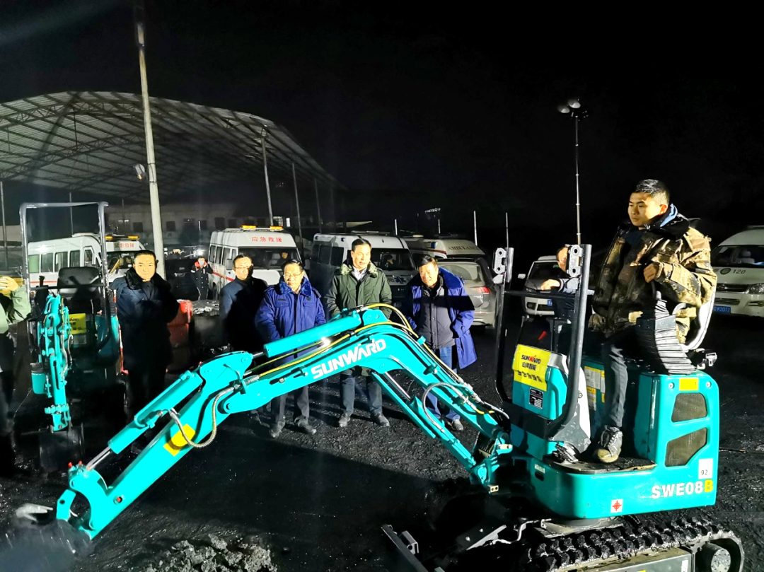 鸿运国际匠心 | 闻“机”起舞，，手艺“添”威