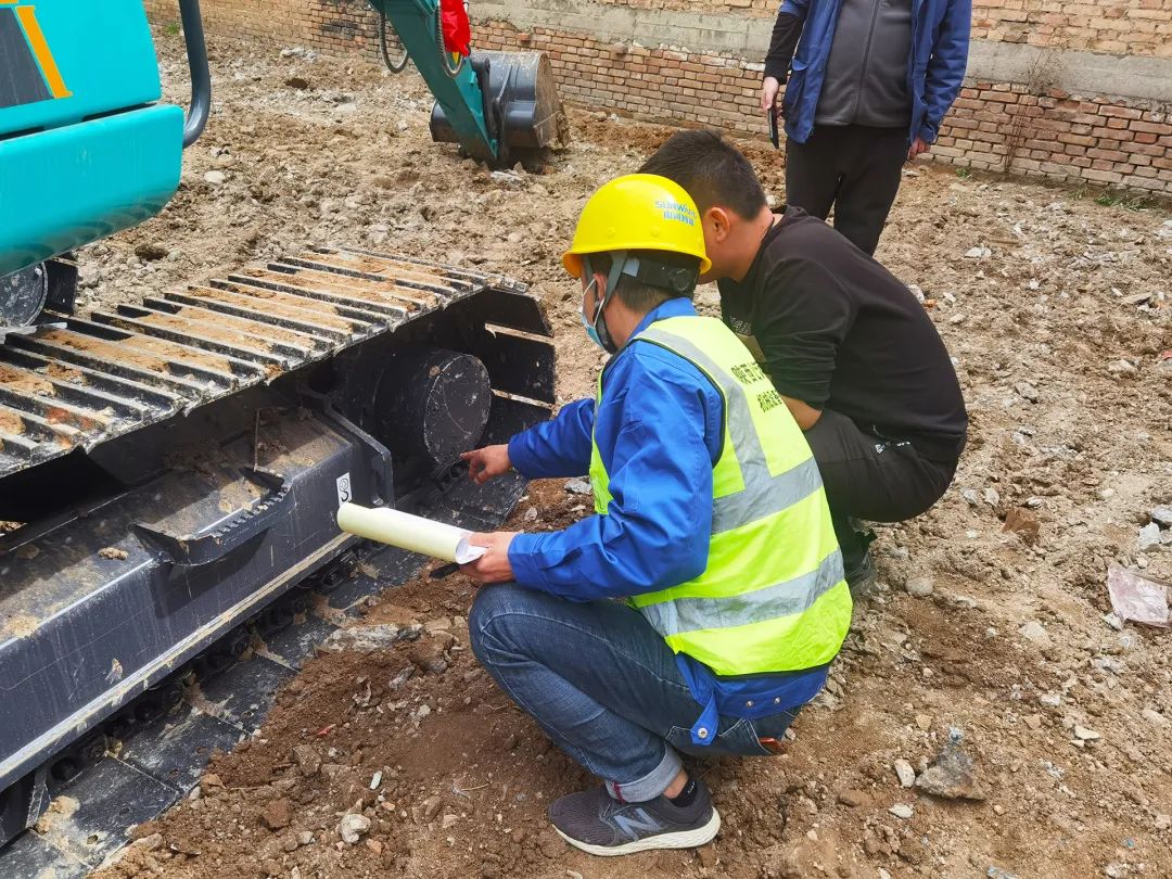 创富故事 | 买它！！鸿运国际智能俘获“国产挖掘机喜欢者”的心