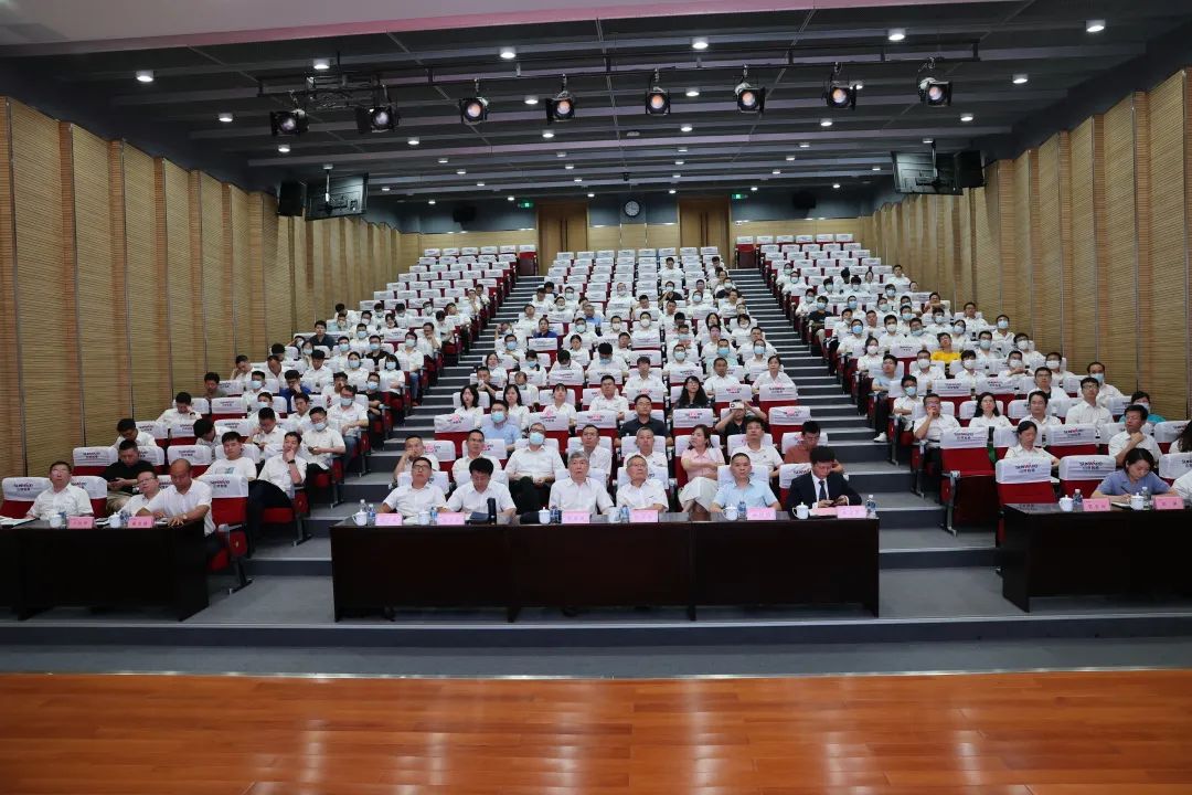 立异引领，，智造未来！！“2022院士专家长沙行”高端装备高质量生长钻研会盛大举行