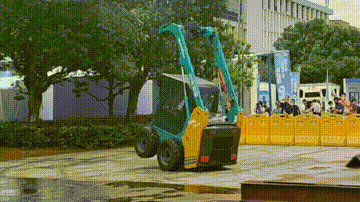 “太绝了！！”鸿运国际智能代表长沙精彩亮相湖南省第一届职业手艺大赛特技绝活展演