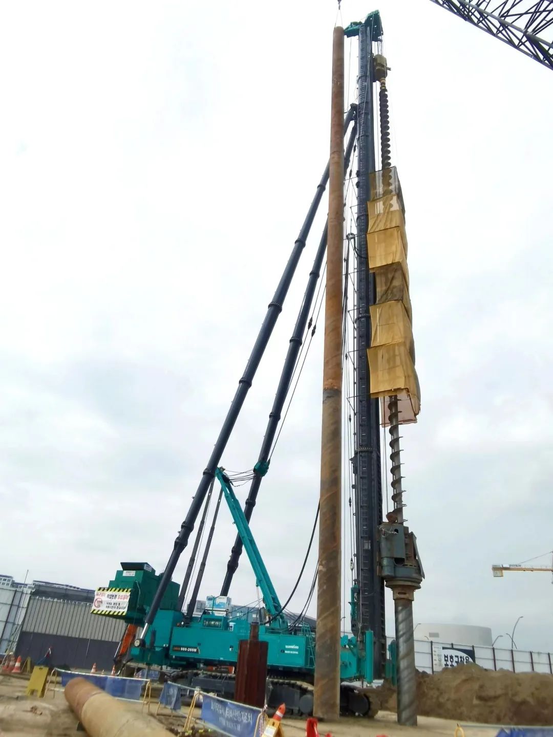 “全球最高桩架”崭露头角！！！鸿运国际智能实力助建韩国首尔麻古MICE综合园区