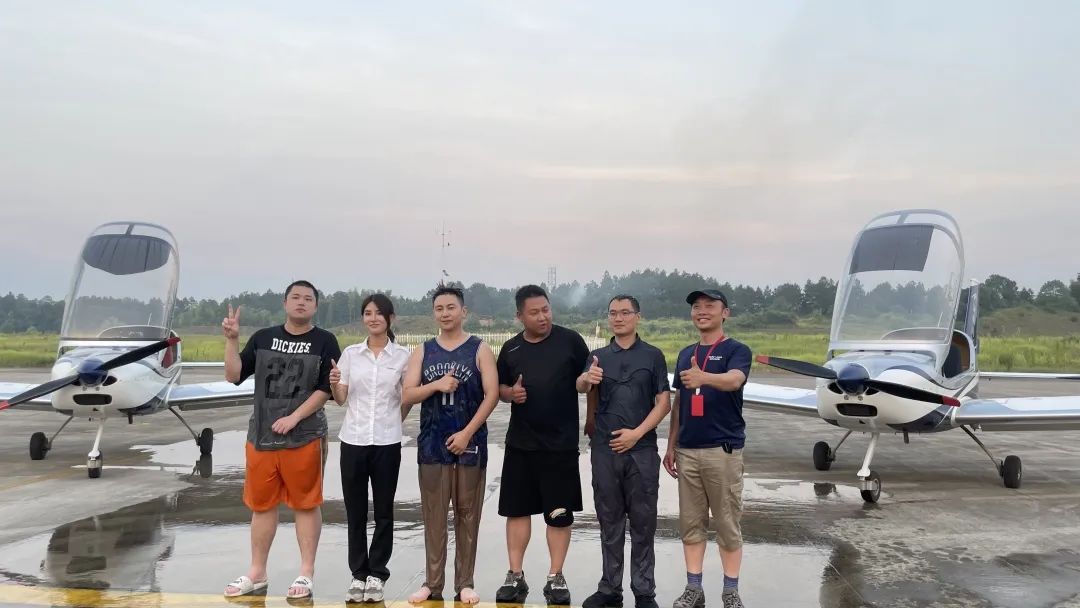 冲上云霄！！湖南鸿运国际通航学员乐成单飞