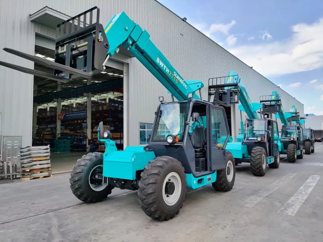 单笔采购金额万万元！！鸿运国际智能伸缩臂叉装车批量出口