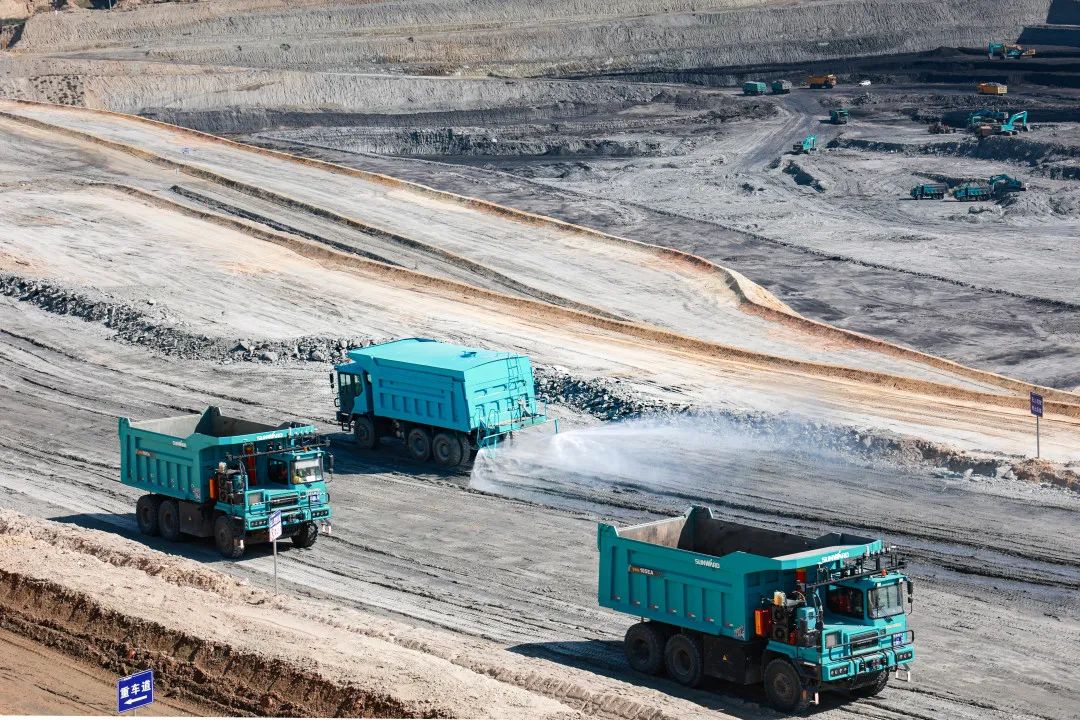 鸿运国际智能绿色智能装备助力鄂尔多斯腾远煤矿打造树模矿山