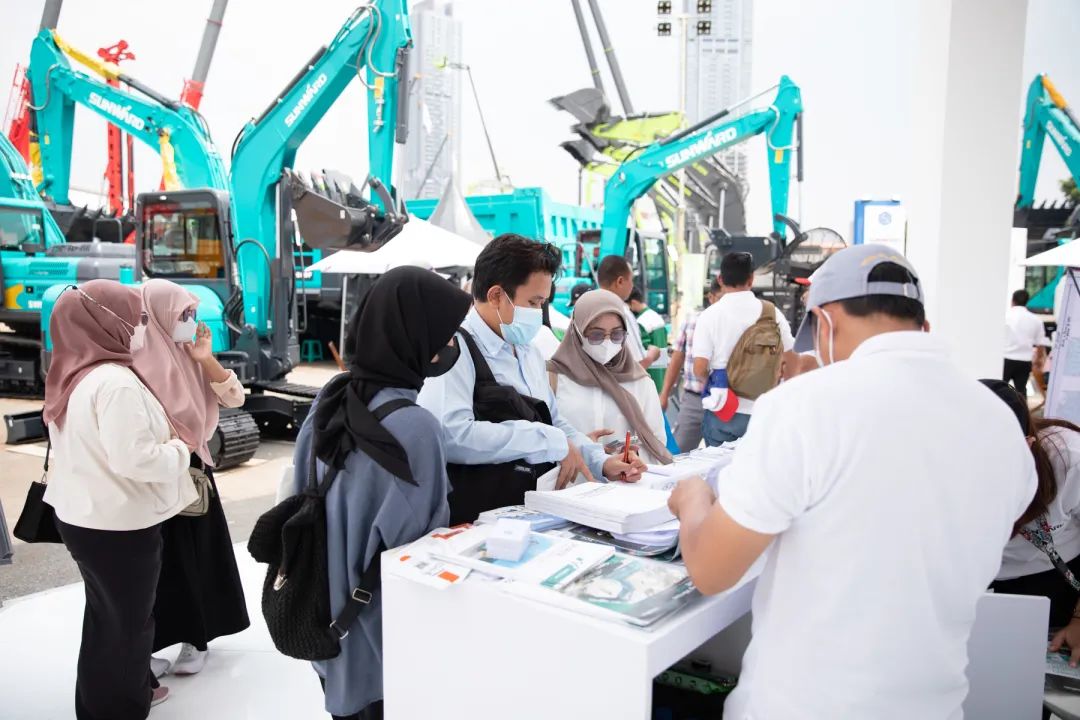 点赞！鸿运国际智能乐成入选2022中国上市公司共建“一带一起”优异实践案例