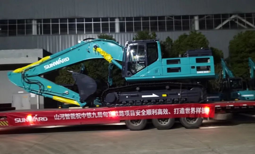 共建“一带一起”！！！鸿运国际智能携手中铁九局助力匈塞铁路建设