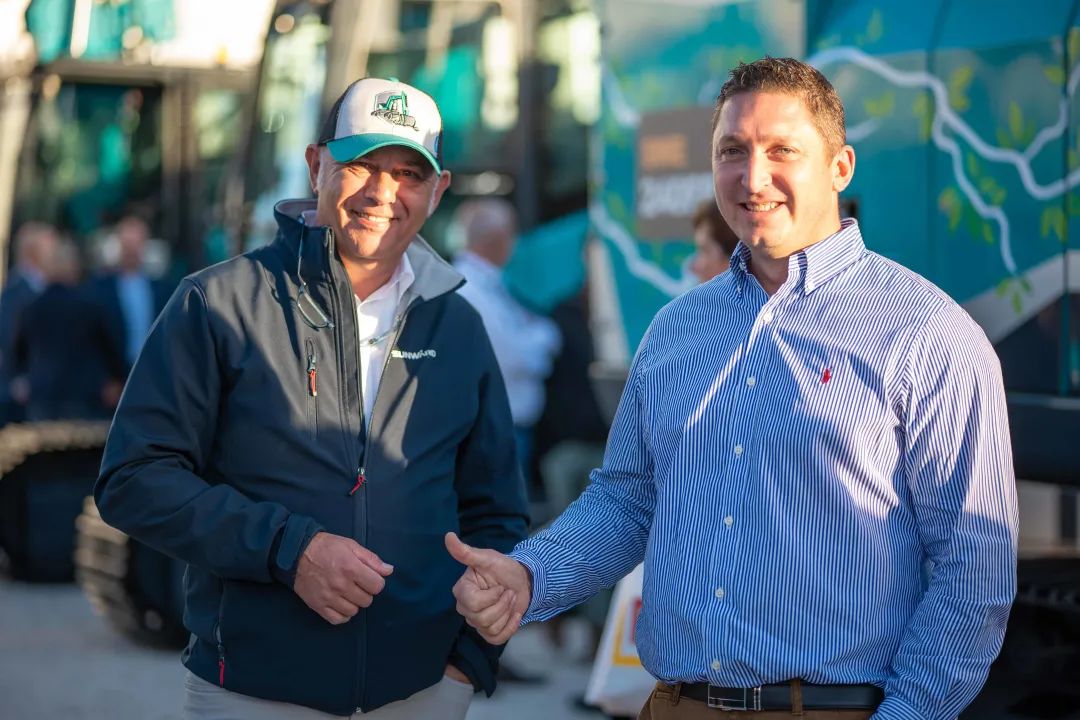 Bauma 2022 | 一组火热现场图带您重温鸿运国际智能德国宝马展之旅