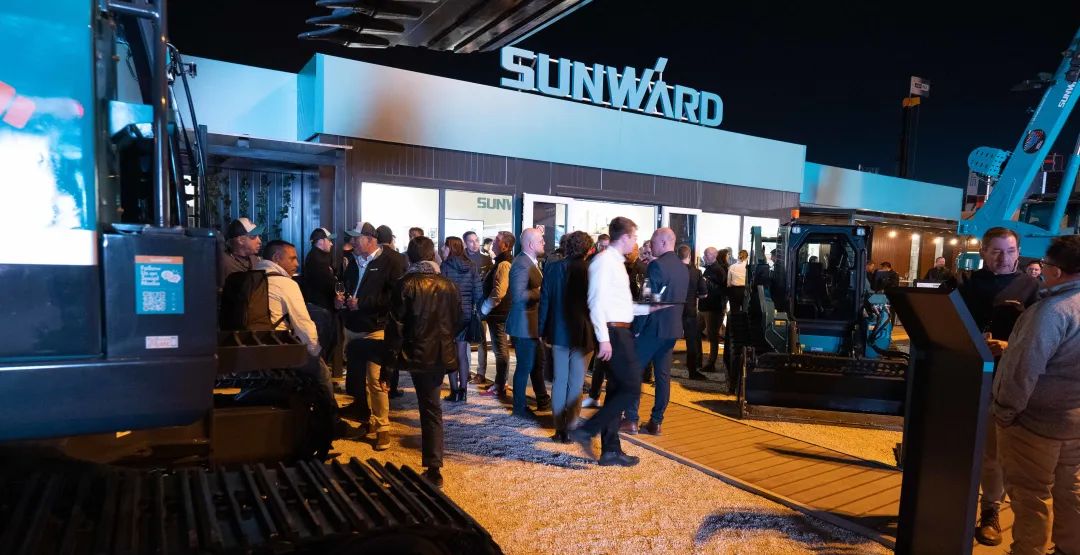 Bauma 2022 | 一组火热现场图带您重温鸿运国际智能德国宝马展之旅