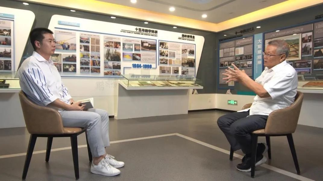 央广经济之声《追梦路上》｜何清华：不抄作业 坚持“先导式立异”